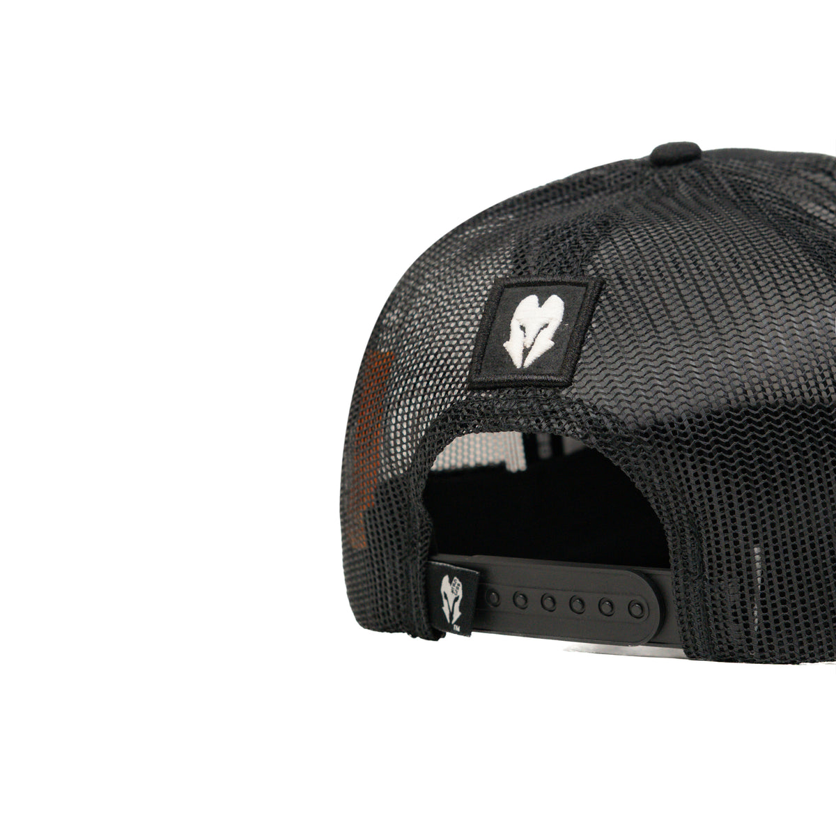 HEAD GEAR PIRATE SKULL TRUCKER CAP